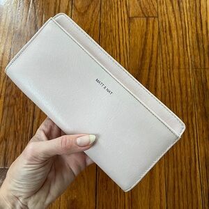 Mat & Nat vegan leather wallet